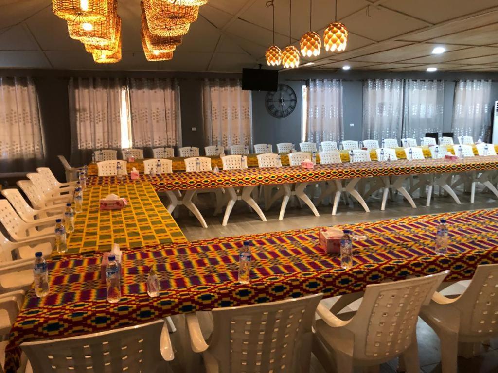 Tropicana Beach & Resort Elwa Ngoại thất bức ảnh